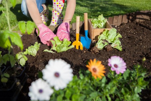 Governing law and final contract terms for gardening services
